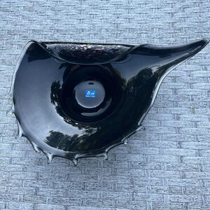 Gorg Italian chrystal wave-shaped vase, golden sun reflection specks, 15x9x4.25